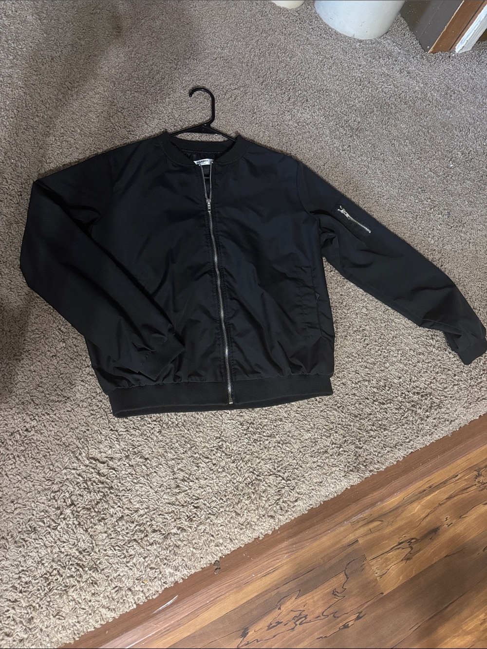 zeagoo Black Bomber Jacket with Sleeve Zip